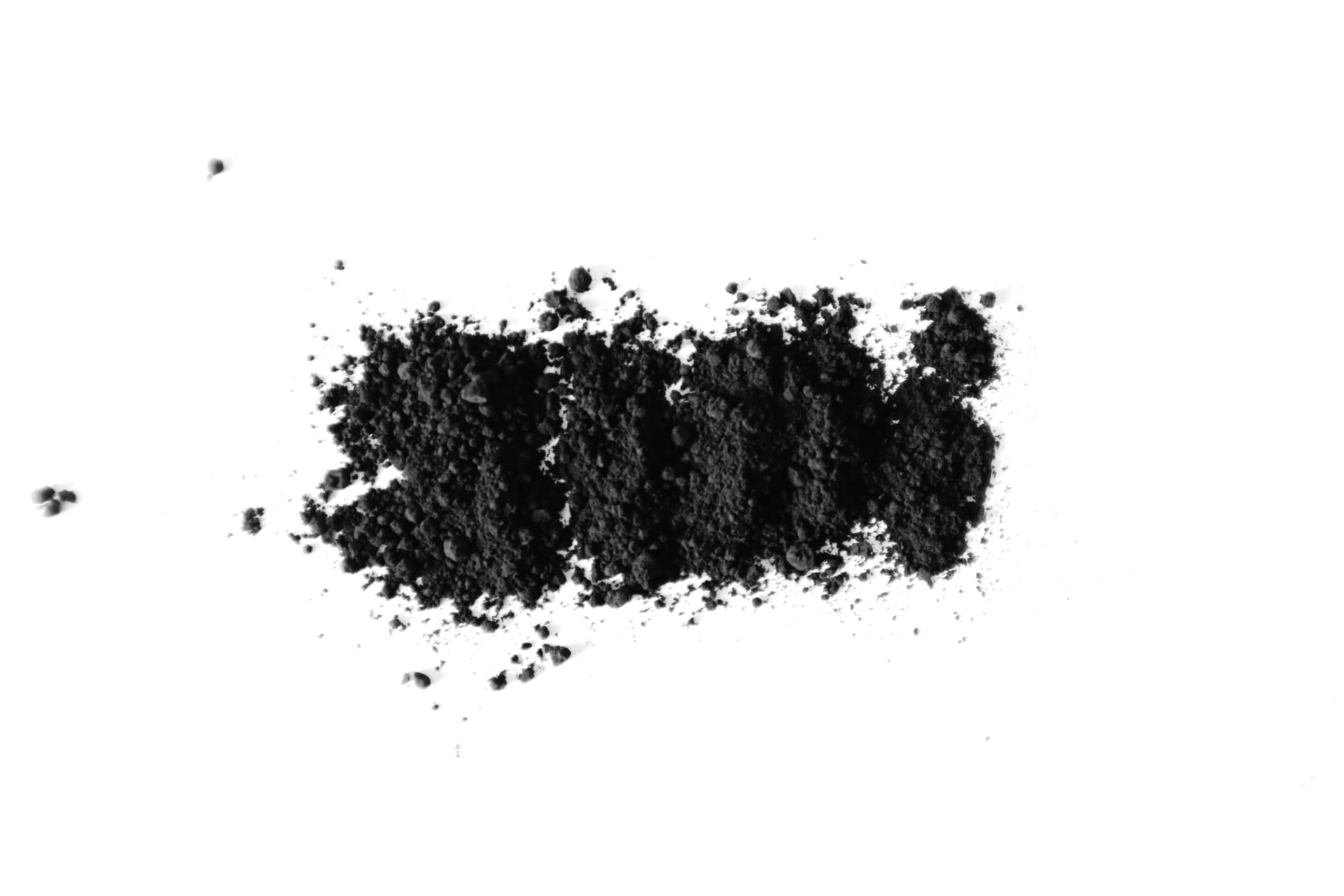 Here's Why You Should Avoid Activated Charcoal In Skincare Products